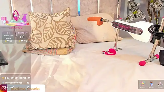 GabyyJones' Webcam Show