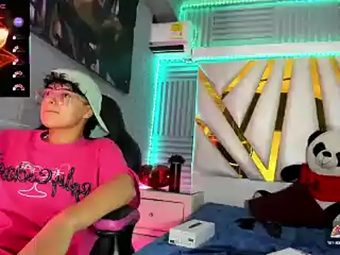 kari_daka's Webcam Show