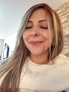 _Abril-Office1's Webcam Show