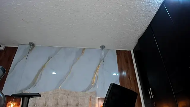 mia_18v Live Sex Cams