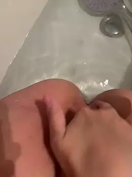 mmedahlia's Webcam Show