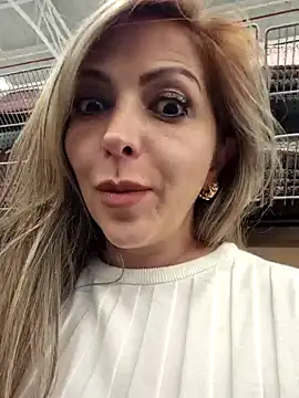 _Abril-Office1's Webcam Show