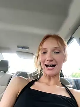 Yourfavuserr's Webcam Show