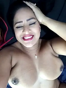 ashley69_brown Adlı Modelin Web Kamerası Şovu