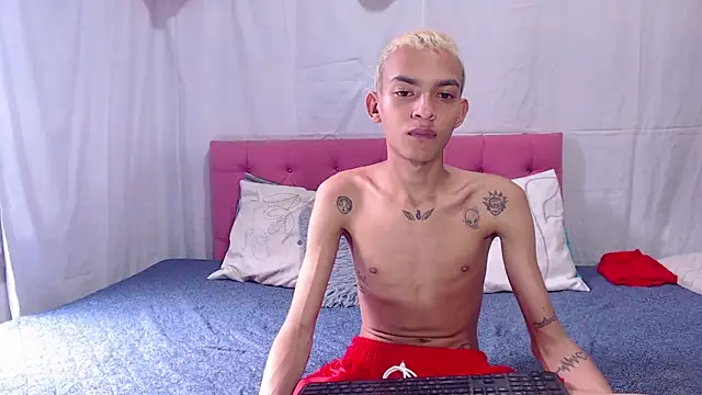 KATALEYATRANNY's Webcam Show