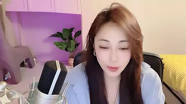 美女Daisy-77在线直播