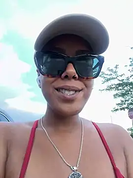 aliasyourfav's Webcam Show