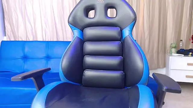 maly_bloom Live Sex Cams