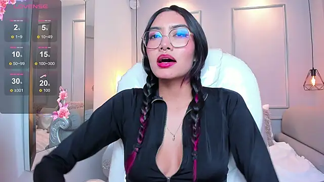 AzuraKindong Live Sex Cams