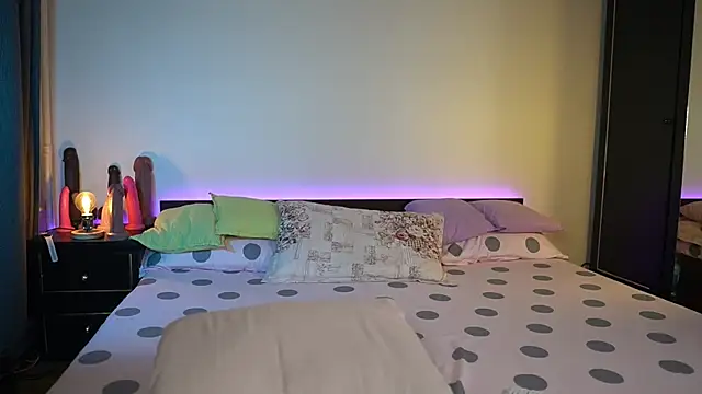 TiffanyPierce's Webcam Show