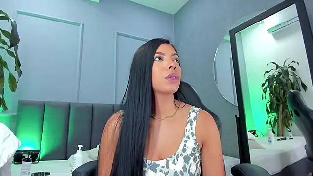 Elisa_castrillon's Webcam Show