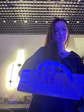 DianaGlow's Webcam Show