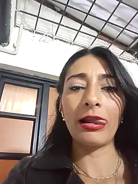 BELLA--26's Webcam Show