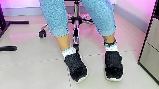 miagomez_cg's Webcam Show