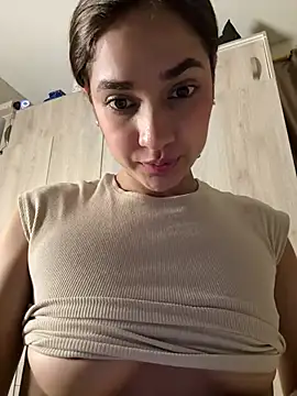 CuteFathima's Webcam Show