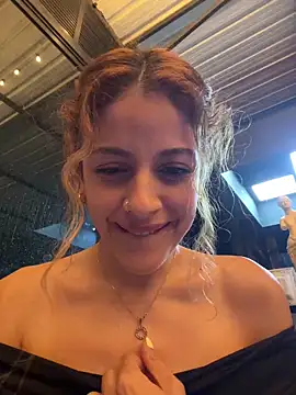 alana15's Webcam Show