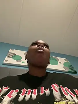 Boneca25's Webcam Show