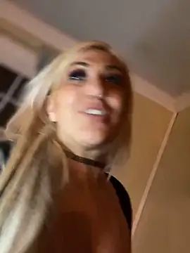 LittleMissEeve's Webcam Show