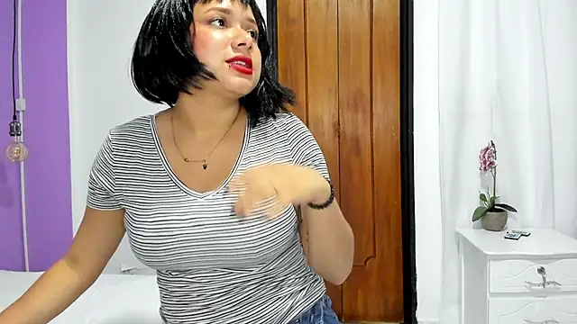 MISS_ALEJA7's Webcam Show