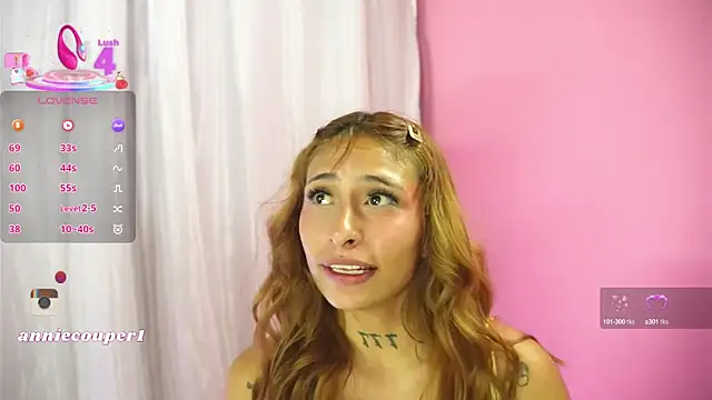 AnnieCouperr's Webcam Show