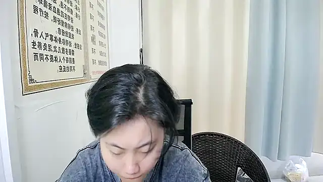 美女Yuisv03在线直播