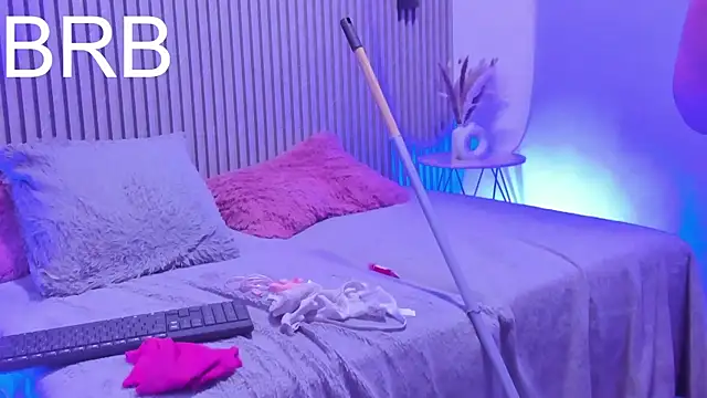 SOPHICOLLINS Live Sex Cams