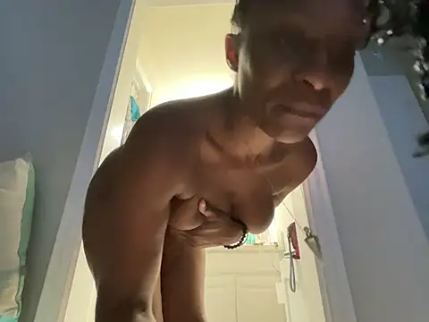 wynterheat's Live XXX Chat