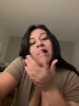 tooprettypatricia's Webcam Show
