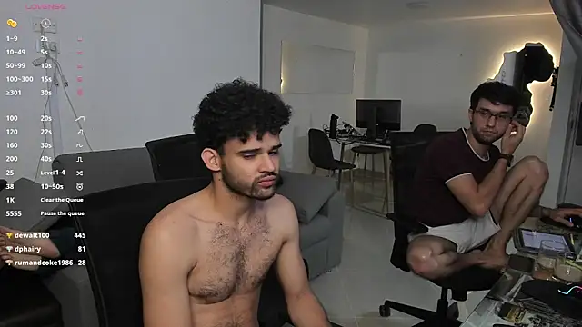 crisandrews' Webcam Show