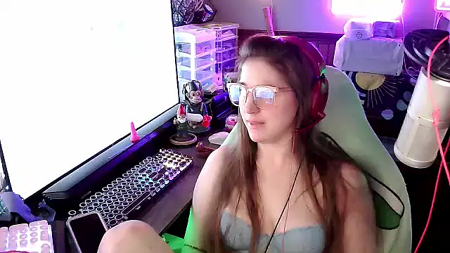 mirannacult's Webcam Show