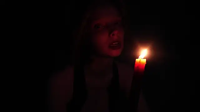 ginger_hugs' Webcam Show