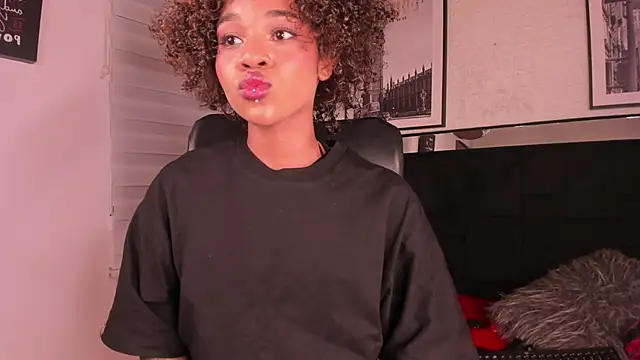 tylla_ Live Sex Cams