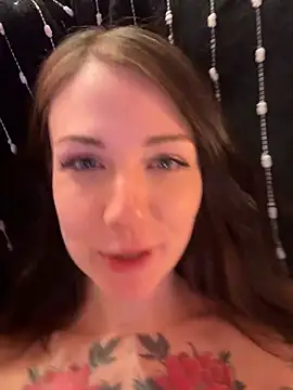 alwaysapril's Webcam Show