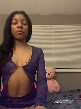 trinibarbieee webcam show