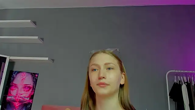 Ammimee webcam show