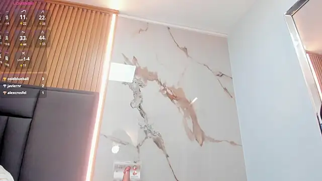 MAYROBERTSS' Webcam Show