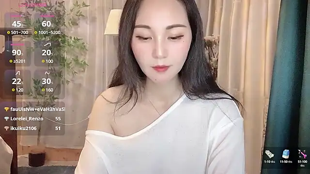 美女88T88-Aoo在线直播