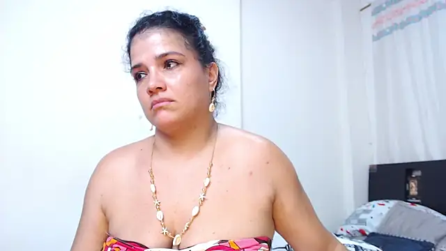 GlendaStarx's Webcam Show
