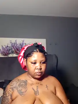 PearlSexxy69's Webcam Show