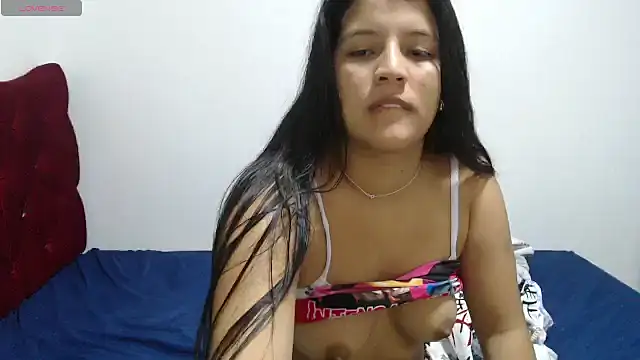 Chloe199 Live Sex Cams