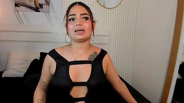 SaschaFox Live Sex Cams