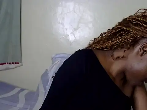 Ebony-liza