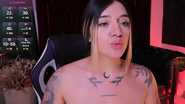 ashleyvalirya Live Sex Cams