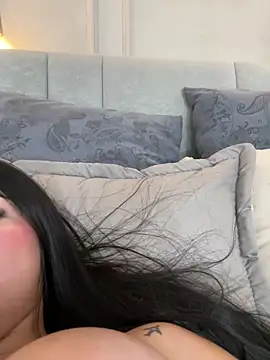 Miss_blue69's Webcam Show