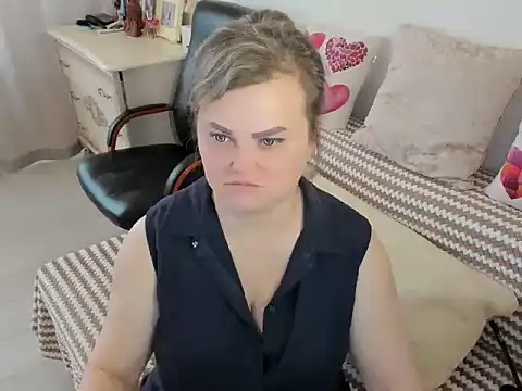 MildMature webcam