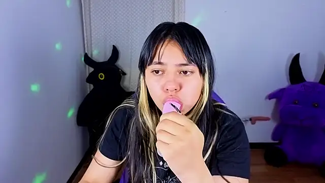 kiokapop_ Live Sex Cams
