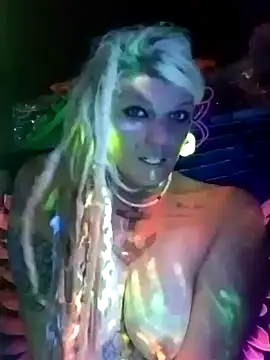 Horny_hippie's Webcam Show