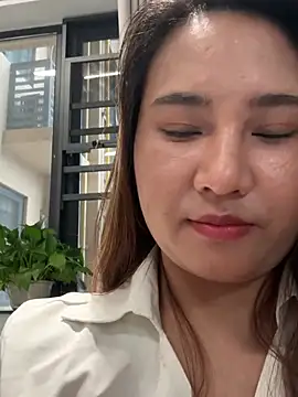 美女Emmie767在线直播