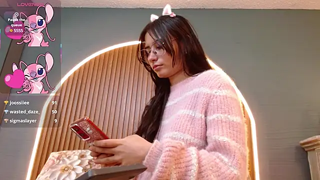 NayeCloud Live Sex Cams
