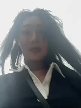 美女so-linger在线直播
